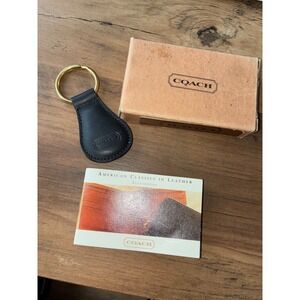 Vintage Coach Black Leather Teardrop Keychain Brass Ring NSB-37 with Box 1995